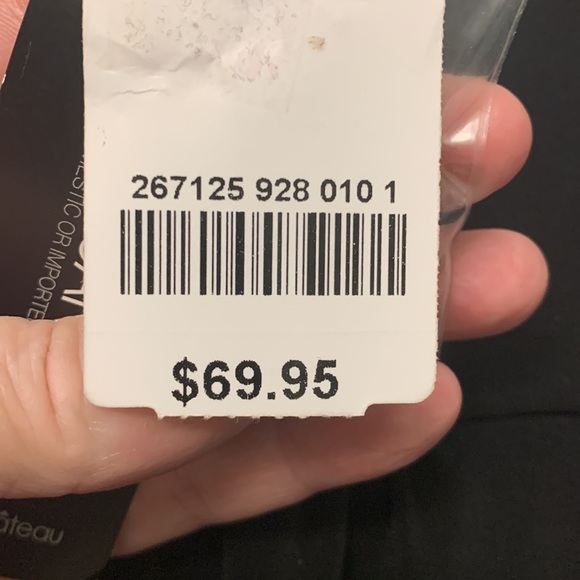 “le chateau” Dressy Top - Picture 6 of 6